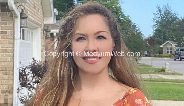 Körfez Yarımca Medyum Elifnaz